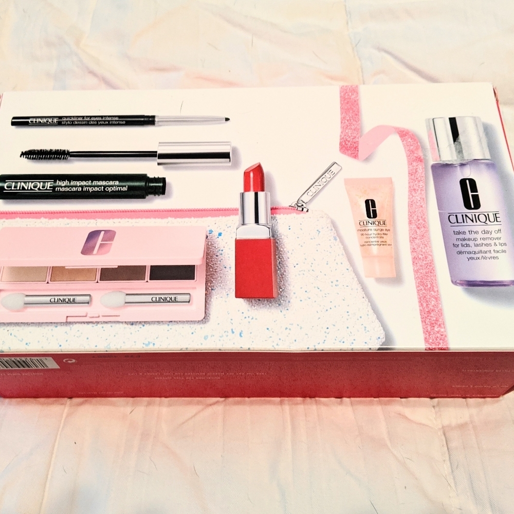 Clinique sample set (Merry & Bright)